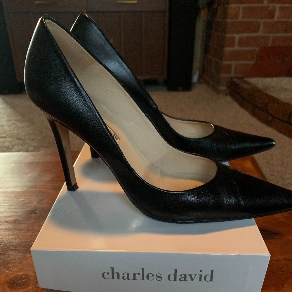 Charles David Dash Black Leather Heels Sz 7